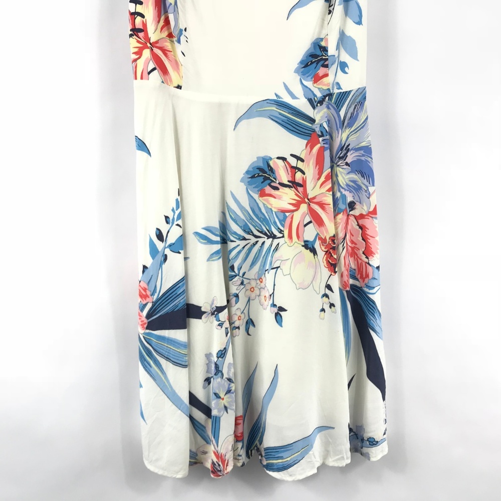 Old Navy Floral Spaghetti Strap Dress - Picture 3 of 8